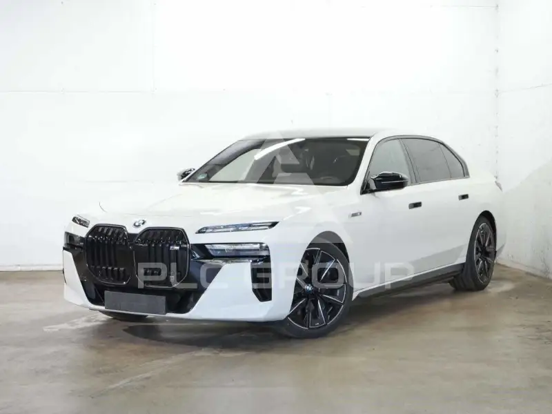 2025 BMW I7