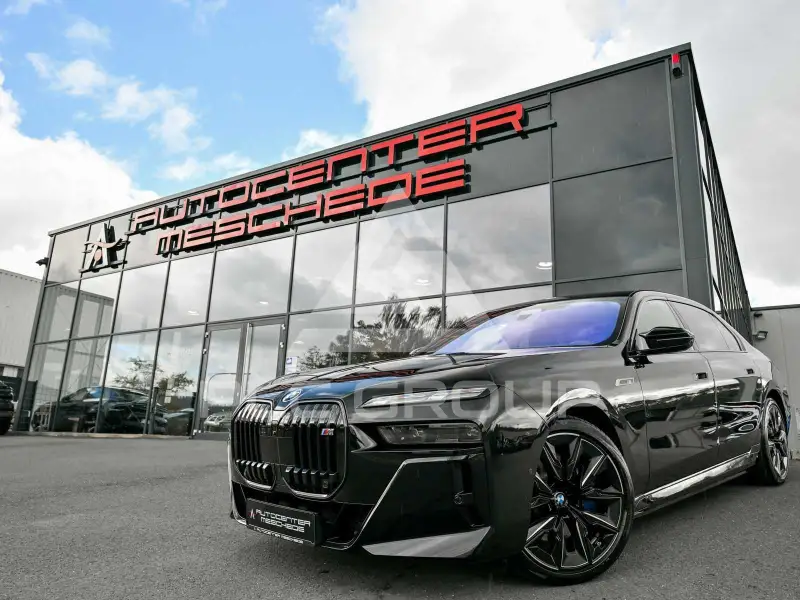 2025 BMW I7