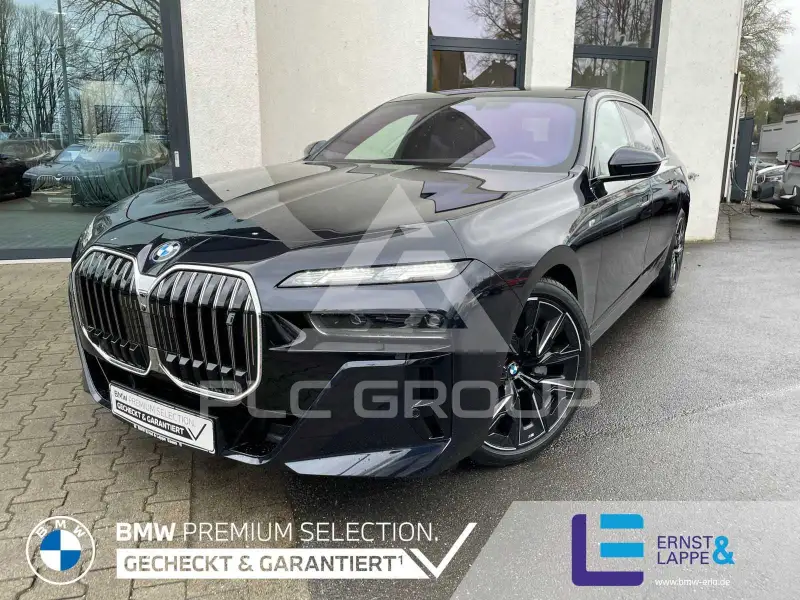 2025 BMW I7