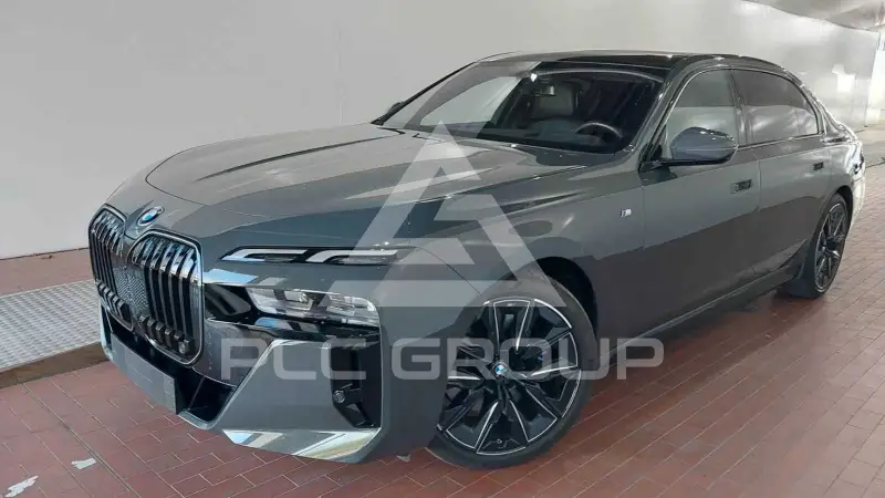 2025 BMW I7
