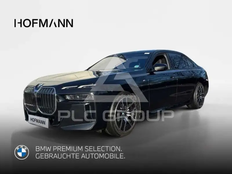 2025 BMW 740