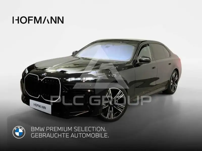 2025 BMW 740