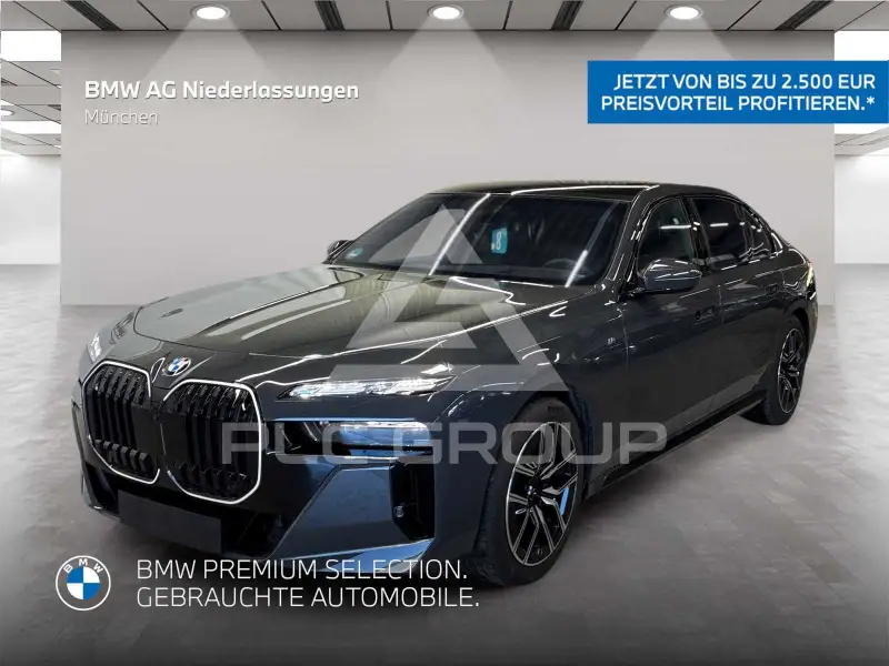 2025 BMW 740