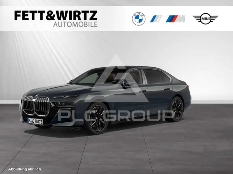 2025 BMW 750