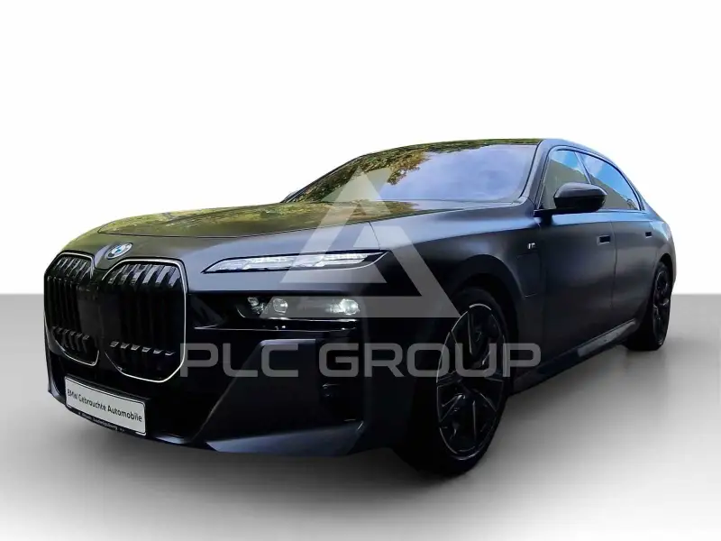 2025 BMW 750