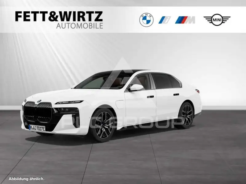 2025 BMW 750