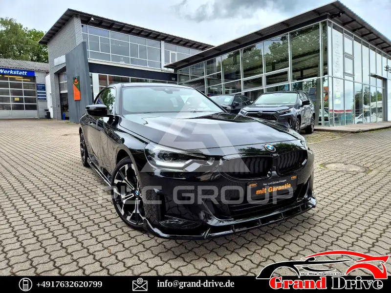 2025 BMW 230