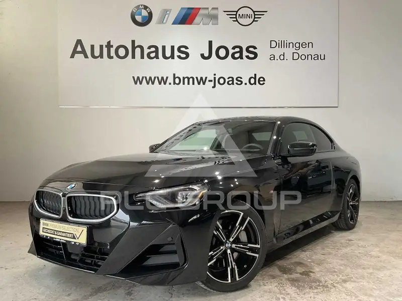 2025 BMW 230
