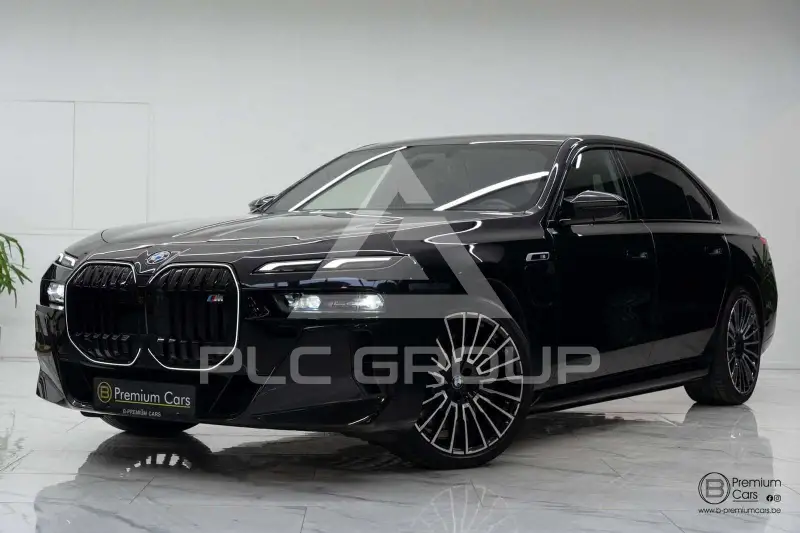 2025 BMW 760