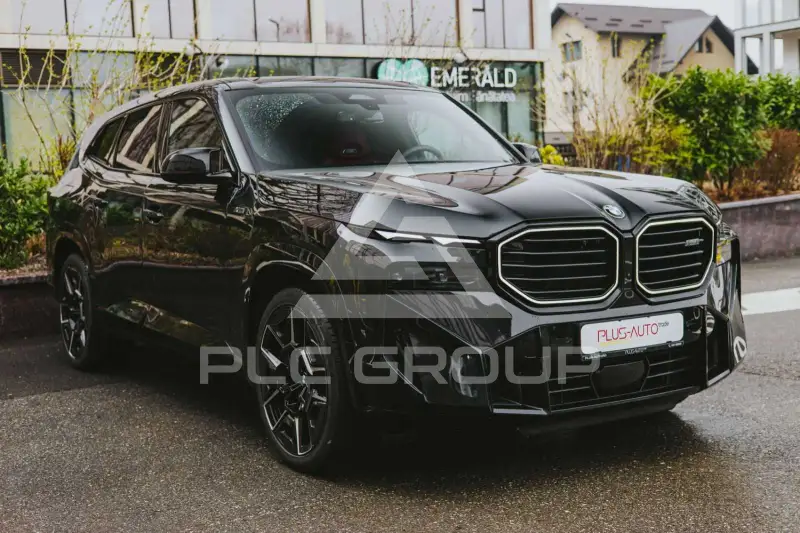 2025 BMW XM