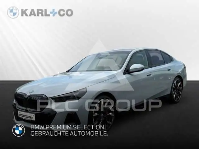 2025 BMW I5