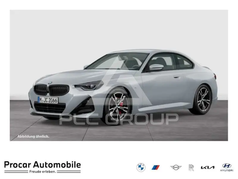 2025 BMW 220