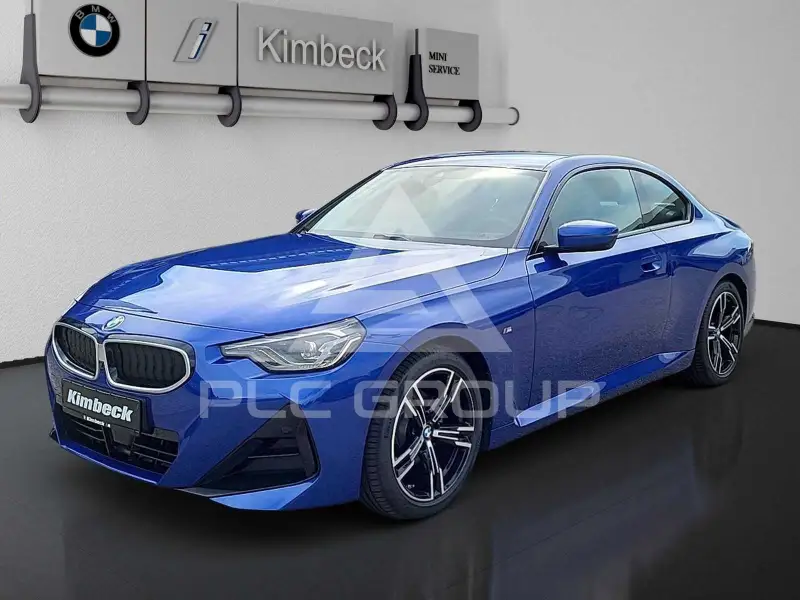 2025 BMW 220