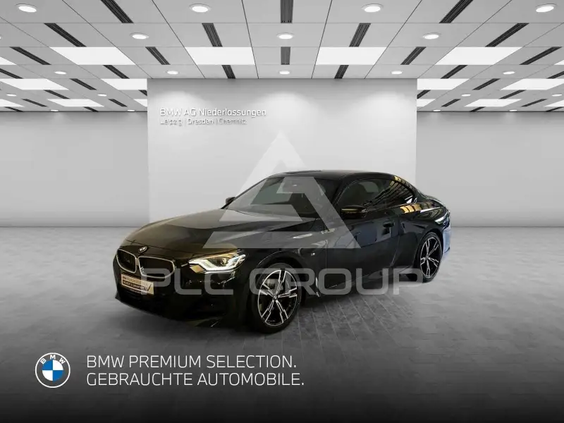 2025 BMW 220