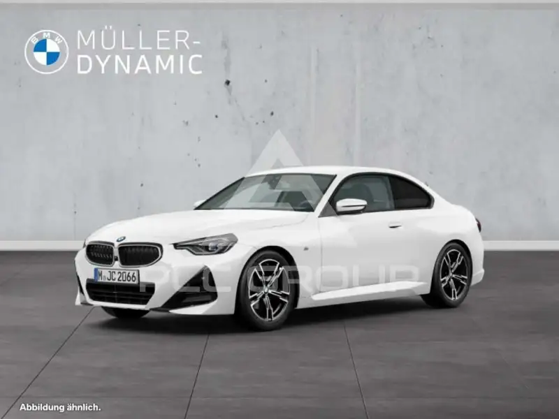 2025 BMW 220