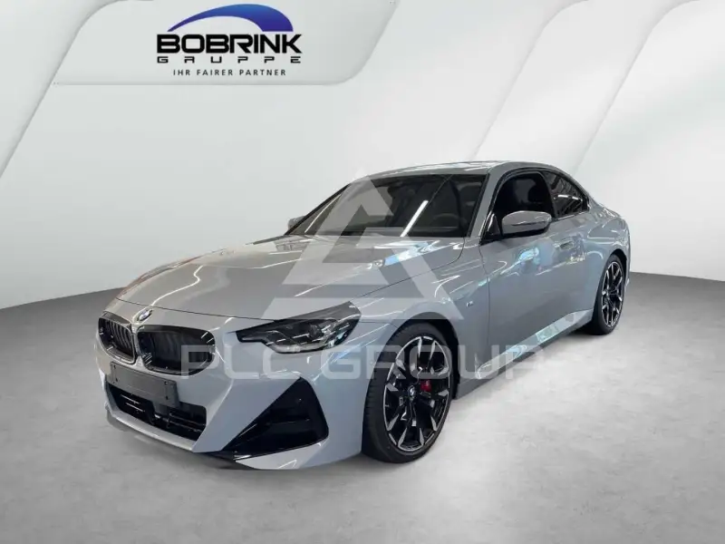 2025 BMW 220