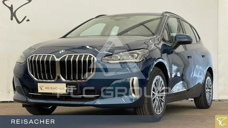 2025 BMW 220