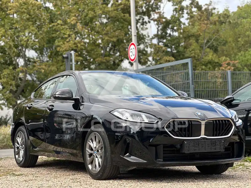 2025 BMW 220