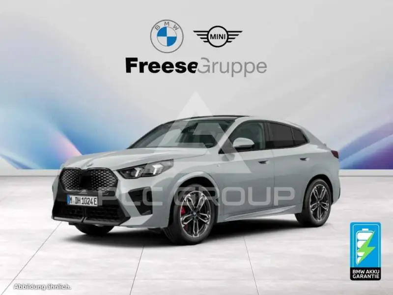 2025 BMW iX