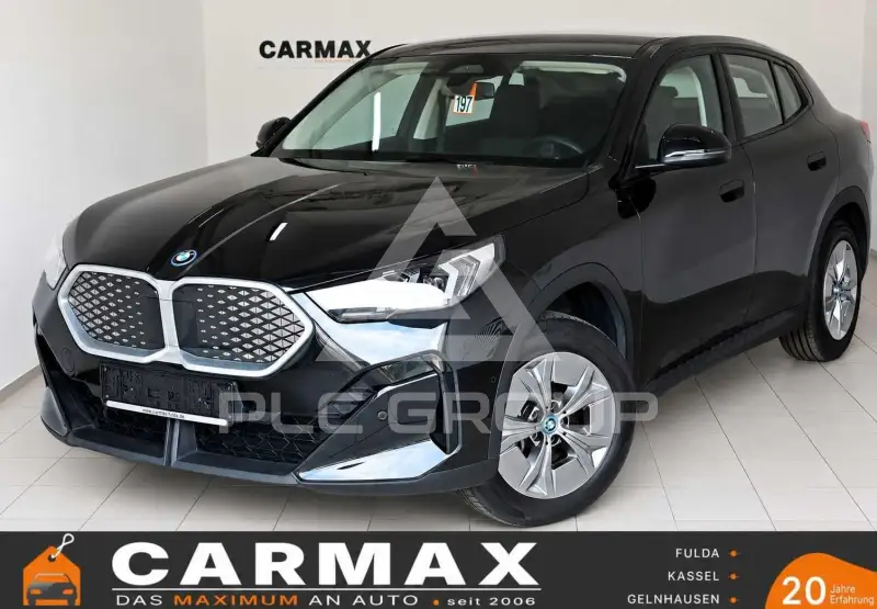 2025 BMW iX