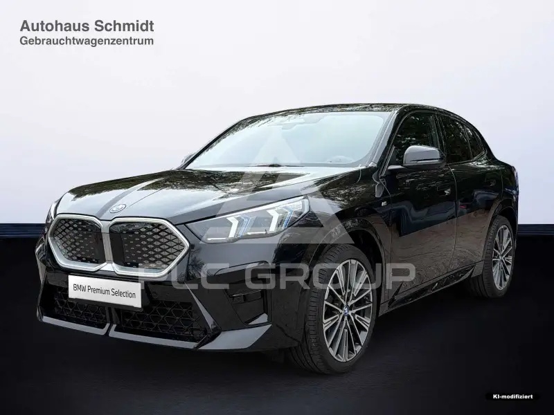 2025 BMW iX