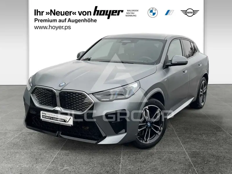 2025 BMW iX