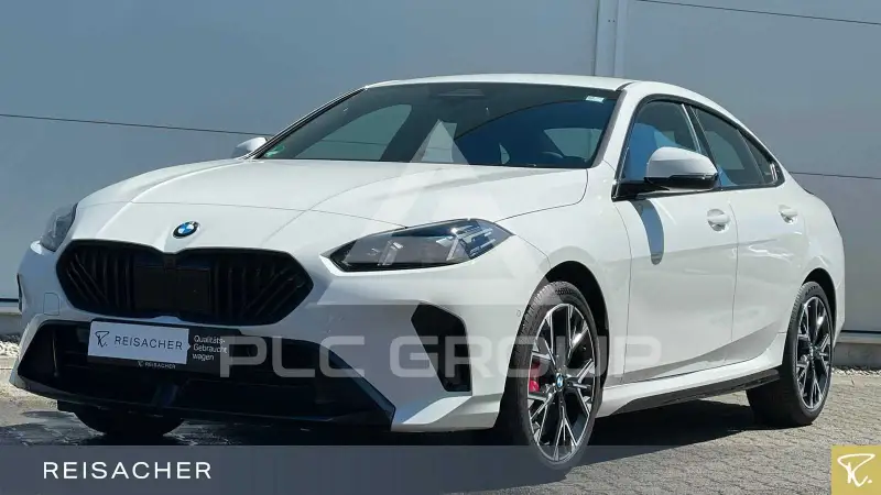 2025 BMW 220