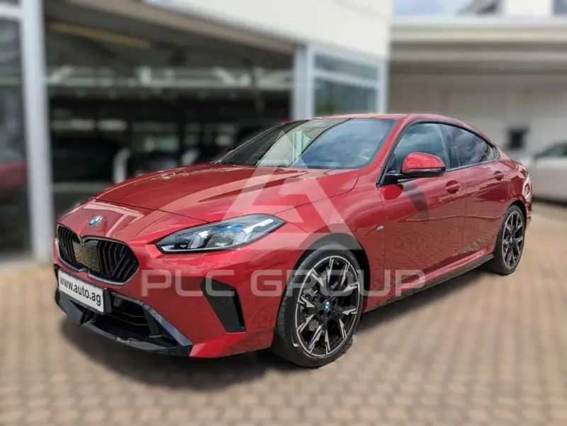 2025 BMW 220