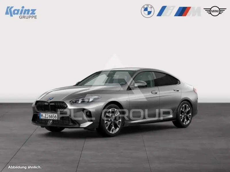 2025 BMW 220
