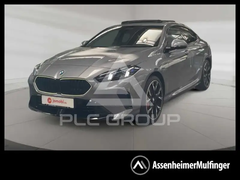 2025 BMW 220