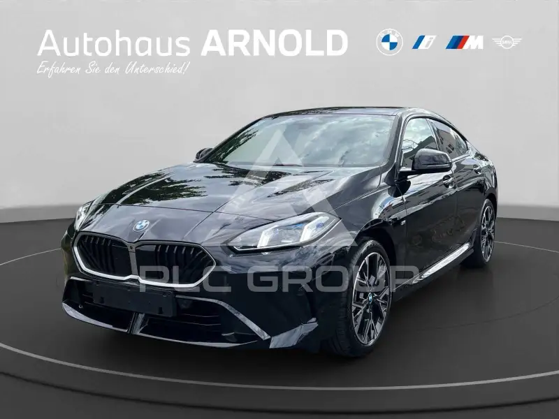 2025 BMW 220