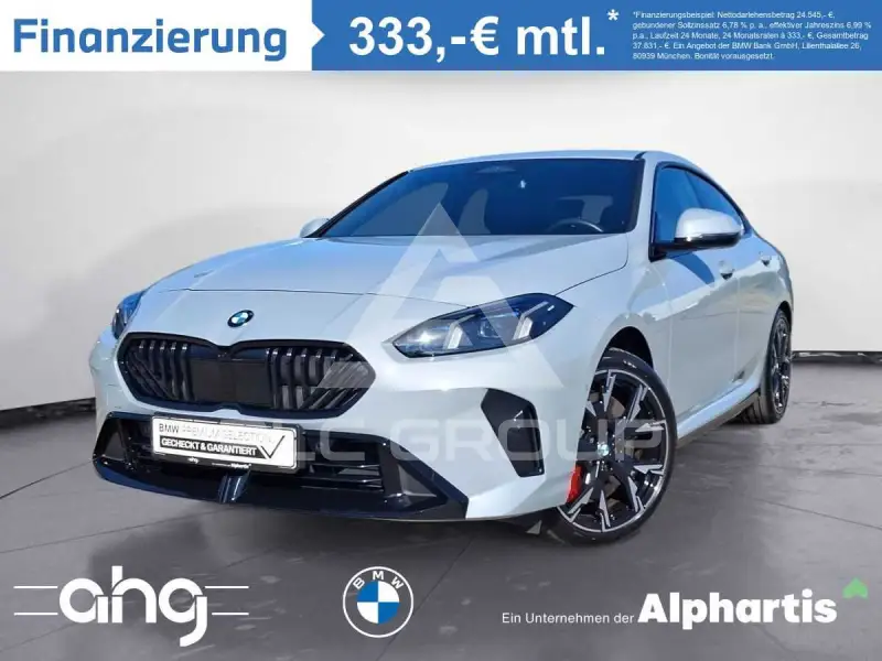 2025 BMW 220