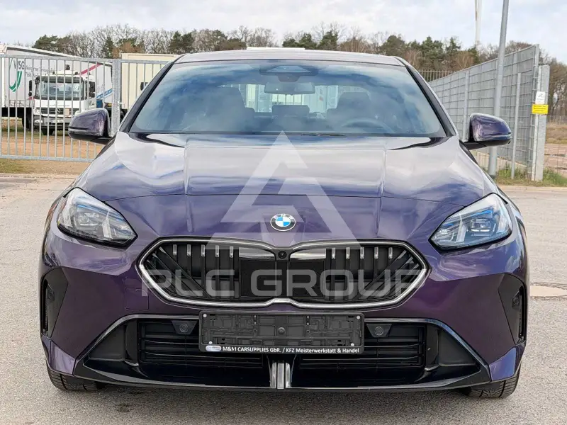 2025 BMW 220
