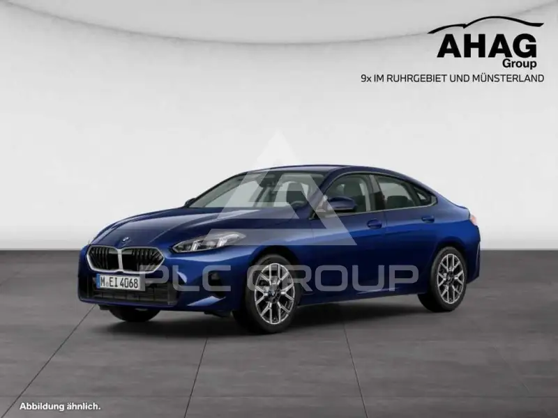 2025 BMW 220