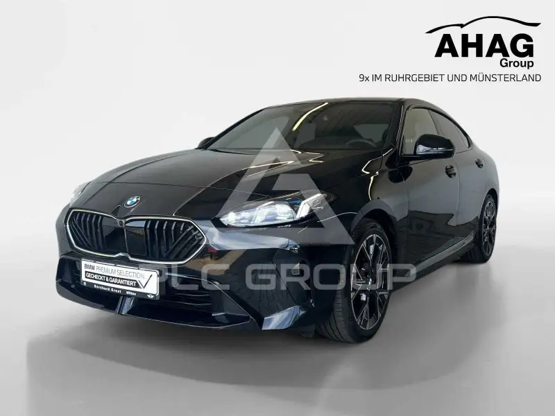 2025 BMW 220