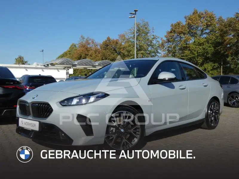 2025 BMW 220