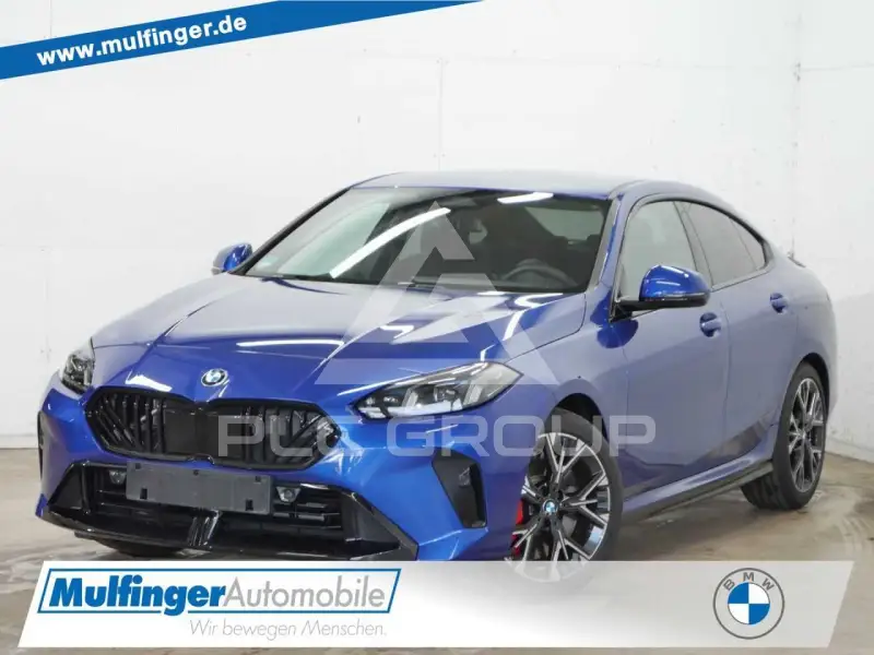 2025 BMW 220