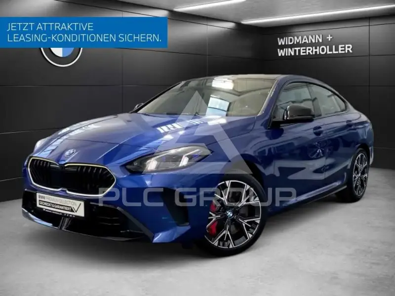 2025 BMW 220