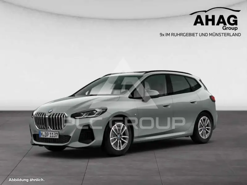 2025 BMW 223