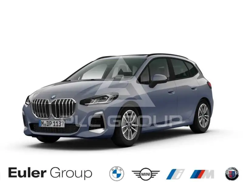 2025 BMW 223