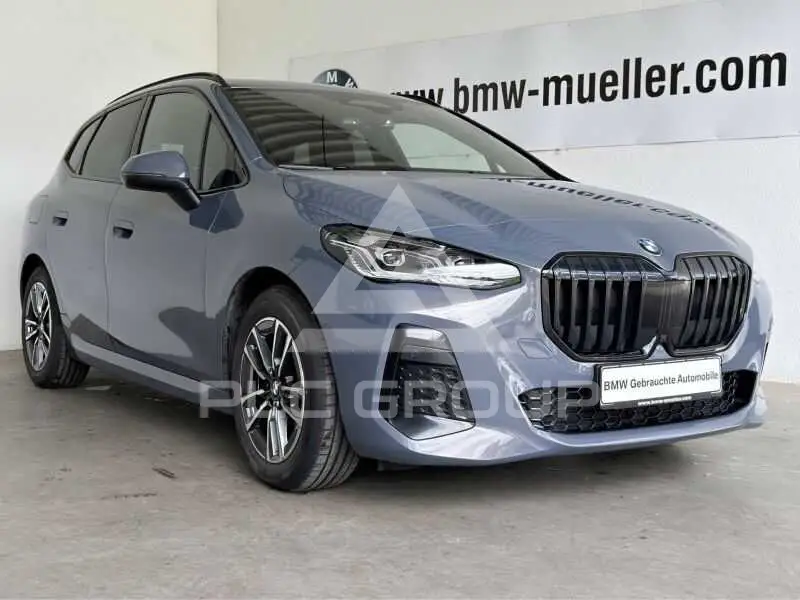 2025 BMW 223