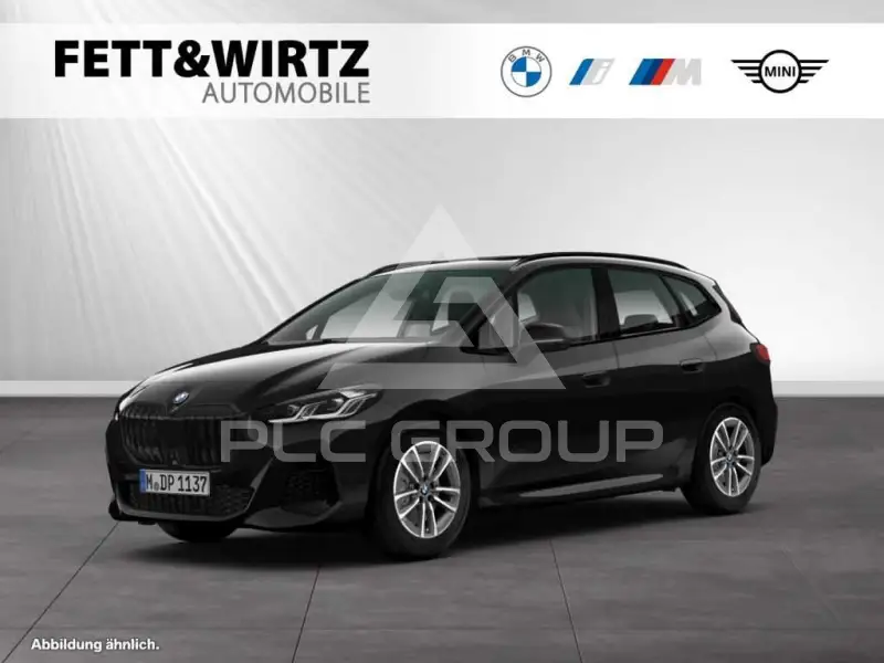 2025 BMW 223