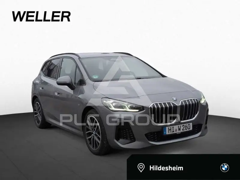 2025 BMW 223