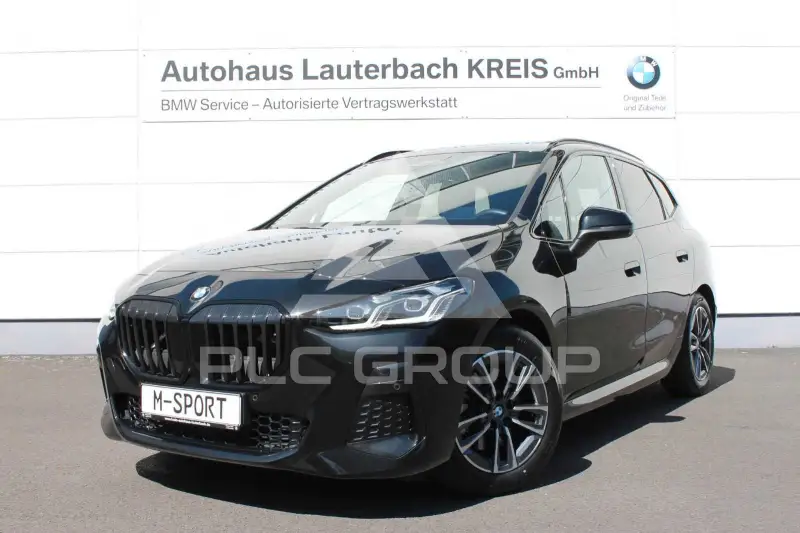 2025 BMW 223