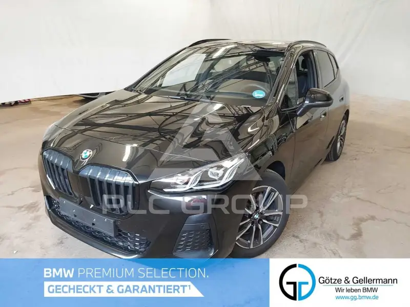 2025 BMW 223