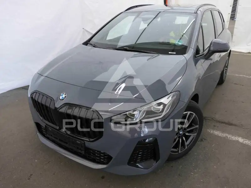 2025 BMW 223