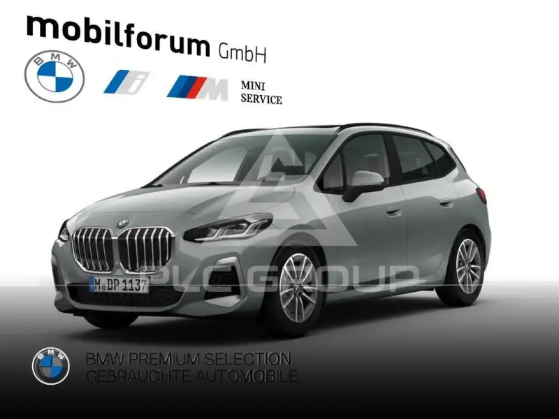 2025 BMW 223