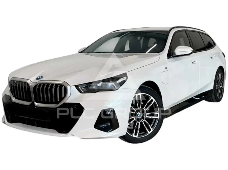 2025 BMW 530
