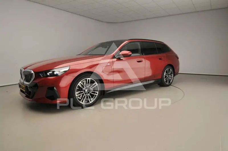 2025 BMW 530