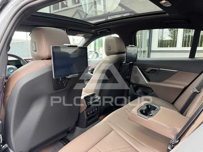 2025 BMW 530